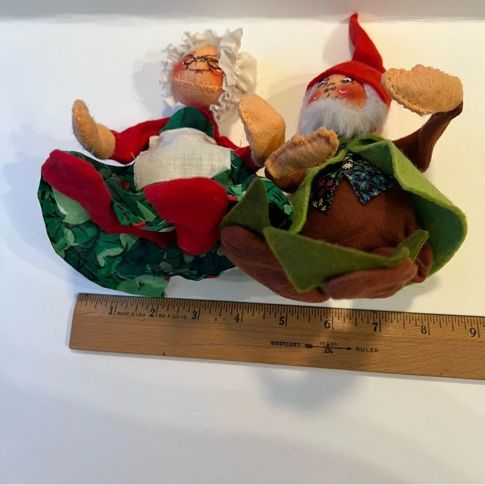 Vintage Annalee Christmas Couple Elf and Granny